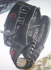 029321424470 Spalding Intimidator Black 13.5