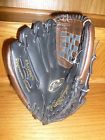 083321131936 Wilson Rawlilngs Youth Black