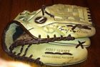 1050h 10.5 Tpx Louisville Series Baseball Hoss Glove Slugger " Signed Rh Thrower 1050h 10.5 Tpx Louisville Series Baseball Hoss Glove Slugger " Signed Rh Thrower