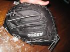 2000a Wilson Mitt--brand Catchers Softball