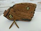 A2441 Wilson A700 Glove 12.5 A2441 Wilson A700 Glove 12.5