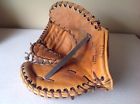 A2712 Wilson Old Baseball Glove