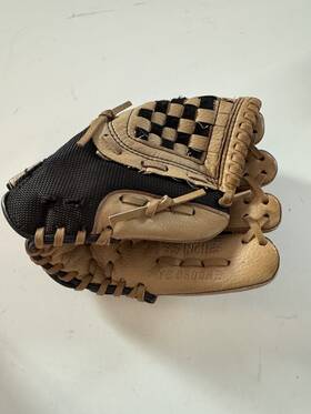 Ts1000nbb Adidas 194375446607 T-ball Glove Right Hand Thrower Youth Eazy Close Ts1000nbb Adidas 194375446607 T-ball Glove Right Hand Thrower Youth Eazy Close