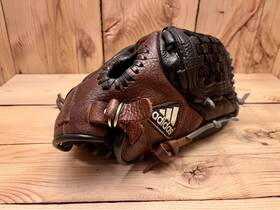 Tr1150 Adidas Pitchers Baseball Glove 11.5 Inch Tr 1150 Tr1150 Adidas Pitchers Baseball Glove 11.5 Inch Tr 1150