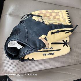 Tr1400nb Adidas 14 Inch Baseball Glove Mitt Tan Black Loose Fits Left Hand Outfield