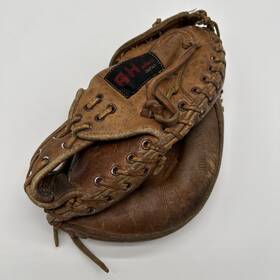 M9000 Ahi Vintage Japan Baseball Catchers Mitt Professional Model 10.5 Inch
