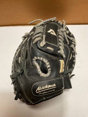 Amp66 Akadema 34 Inch Praying Mantis Series Fast Pitch Catchers Mitt Rht Excellent