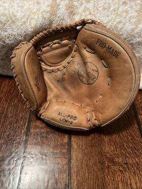 Lcm-2 All-pro Vintage Lite Weight Leaguer Nylon Stitched Catchers Glove Leather