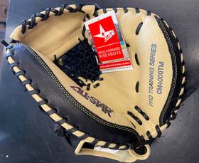 Cm4000tm All Star New All-star The Keyhole 33.5 In Rht Catchers Training Mitt Black/tan Cm4000tm All Star New All-star The Keyhole 33.5 In Rht Catchers Training Mitt Black/tan