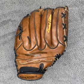 Cla7-fr Champro Baseball Glove Cowhide Leather Classic 7 Le Series 12.5 Inch Pre Oiled Cla7-fr Champro Baseball Glove Cowhide Leather Classic 7 Le Series 12.5 Inch Pre Oiled