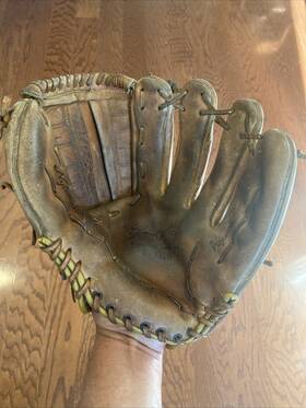 70016 Dark Horse Vintage Ground Star Professional Model Baseball Glove 12 Inch Rht 70016 Dark Horse Vintage Ground Star Professional Model Baseball Glove 12 Inch Rht