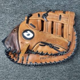 A0750-oxbm Demarini Glove Unisex Onyx Fastpitch Softball 12.5 Inch A0750 Oxbm Rht Ecco Mitt