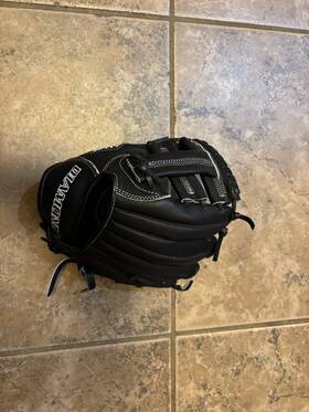 Diamond 039403791451 Fast Hands Trainer 9.5 Inch Lht Baseball Glove Diamond 039403791451 Fast Hands Trainer 9.5 Inch Lht Baseball Glove