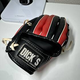 Dicks Sporting Goods 194375129708 Black Red 8 Inch Kid First Baseball Glove
