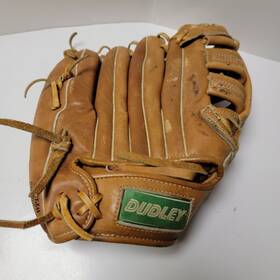 D-4000 Dudley Official Custom Built Baseball / Softball Glove Rht 12.5 Inch