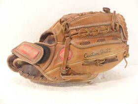 D-5001 Dudley Official Model 11.5 Inch Custom Built Rht Infield Baseball Glove Mitt