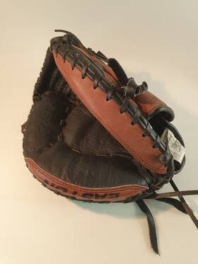 Gr200 Easton 885002094864 Leather Youth Catchers Mitt Left Hand Throw