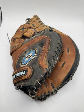 Easton A2027 Leather Baseball Softball Catchers Mitt Brown Black