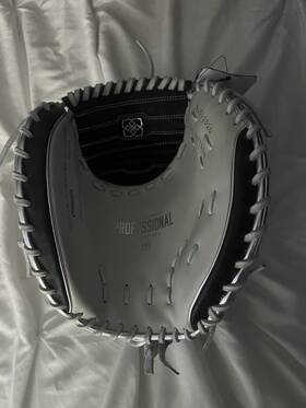 Epcfpcm34-rht Easton Rudi-2020 34 Inch Fastpitch Catchers Mitt