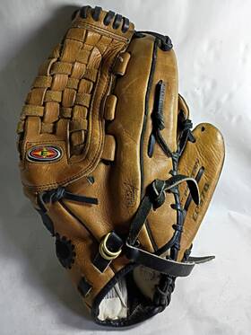 Eps70 Easton Baseball Glove 12.5 Inch Right Hand Throw Leather Rht Eps70 Easton Baseball Glove 12.5 Inch Right Hand Throw Leather Rht