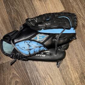 Fpt12 Easton Ftp12 Baseball Softball Glove 12 Inch Black Blue Boys/girls Right Hand Throw