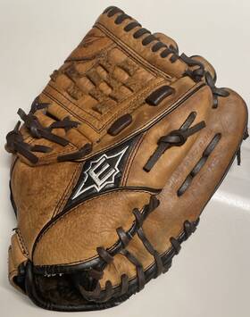 Ne-12y Easton Baseball Glove Ne12y Pattern Leather Basket Web Rht Adult 12 Inch Oil Tanned Ne-12y Easton Baseball Glove Ne12y Pattern Leather Basket Web Rht Adult 12 Inch Oil Tanned