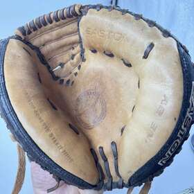 Ne-2y Easton Ne 2y Youth Catchers Mitt 31 Inch Leather Baseball Glove Vg