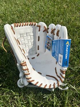 Pcfp125 Easton Prof Collection Fastpitch Softball Glove Rht 12.5 White Pcfp125 Easton Prof Collection Fastpitch Softball Glove Rht 12.5 White