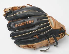 Pch-c32 Easton Professional Collection 11.75 Inch Baseball Glove Rht Black Tan