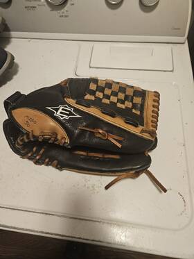 Sp1400 Easton Black Tan Leather Baseball Softball 5 Finger Glove Sp1400 Easton Black Tan Leather Baseball Softball 5 Finger Glove