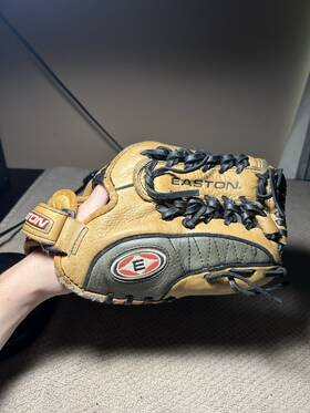 Tb14 Easton Tb 152 Rht Baseball/softball Glove Youth 11.5 Inch Tough Tight Fit