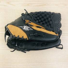 Tt1400 Easton Black Magic 14 Inch Rht Black/tan Baseball Glove