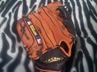 A2741 Ef2 Wilson Glove " 10 A2741 Ef2 Wilson Glove " 10