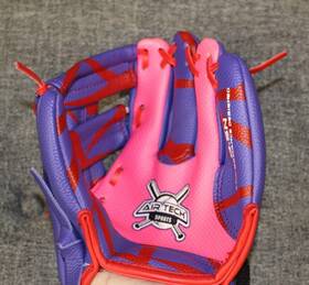 Franklin 025725482566 Baseball Mitt Glove Air Tech Sports Rtp 8.5n Performance Youth Purple Franklin 025725482566 Baseball Mitt Glove Air Tech Sports Rtp 8.5n Performance Youth Purple