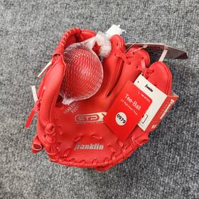 Franklin 025725514854 Youth Red 9 Inch Tee Ball Glove Right Hand Throw New Franklin 025725514854 Youth Red 9 Inch Tee Ball Glove Right Hand Throw New
