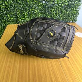 22630l Franklin 025725571727 Field Master Baseball/softball Glove Black/gold 14 Inch Lht 22630l Franklin 025725571727 Field Master Baseball/softball Glove Black/gold 14 Inch Lht