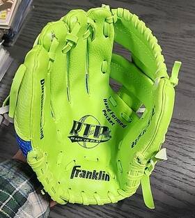 22353l Franklin Meshtek Series 9.5 Inch Youth Baseball / T-ball Glove Blue Green Lht