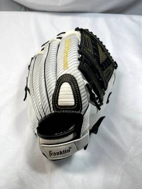22428 Franklin Fastpitch Pro Series 12 Inch Softball Glove White/black Rht