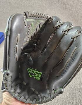22433-11 Franklin 22433l Fastpitch Pro Series Dura Bond Softball/baseball Glove Inch