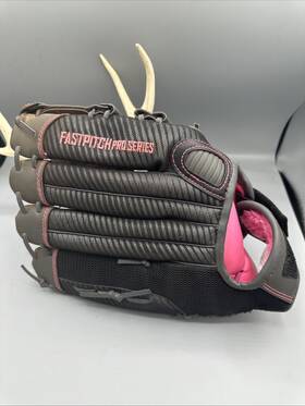 22440 Franklin Pro Series 13 Inch Fastpitch Glove Black Pink Right Hand Throw