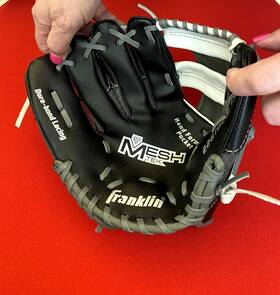 2281dl-9 Franklin 2281dl Mesh Tek Glove Mitt Rht 1/2 Inch Black Dura Bond Lacing Hand Form