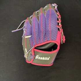 22867-9.5 Franklin Mesh Tek Baseball Glove Girls Youth Size 9.5 Inch 22867 Pink Purple 22867-9.5 Franklin Mesh Tek Baseball Glove Girls Youth Size 9.5 Inch 22867 Pink Purple