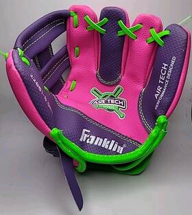 22881 Franklin Air Tech Tee Ball Glove Girls Rht Youth Size 8.5 Inch Pink Purple