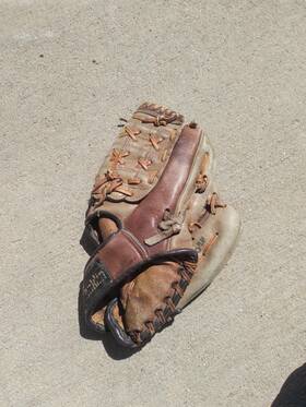 Franklin 4059 Vintage Baseball Glove Right Throw