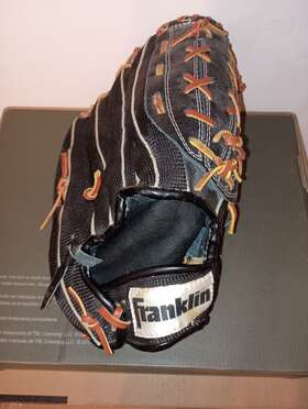 4379 Franklin Softball Glove Steerhide Rawhide Laced Mesh Rht