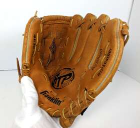 4632tn-9 Franklin 4632tn Baseball Glove Mitt Rtp 9 Inch Youth Leather Right Hand Throw Read