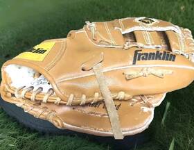 4633-11 Franklin Field Master 4633 Rht Leather Baseball Glove 11 Inch Right Hand Throw In Gc