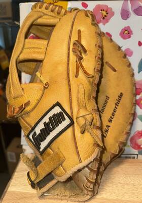4906-13 Franklin 13 Inch Professional Series First Baseman Mitt Baseball Glove Rht Model4906