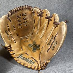 4930t Franklin Vtg Ball Glove Proseries 12.25 Inch Rht Usa Steerhide 4930t Franklin Vtg Ball Glove Proseries 12.25 Inch Rht Usa Steerhide