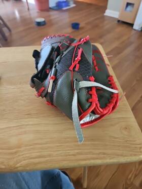 22752 Franklin 888063245954 Infinite Web Shok Sorb Youth Baseball Glove Right Hand 10.5 Inch -